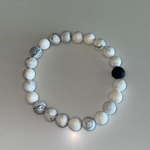 White stone lava bracelet